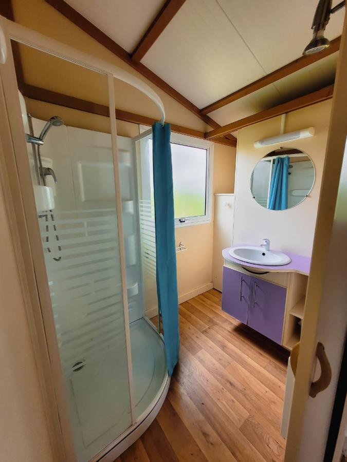 Camping Les Hirondelles Bourg-Sainte-Marie Exterior foto