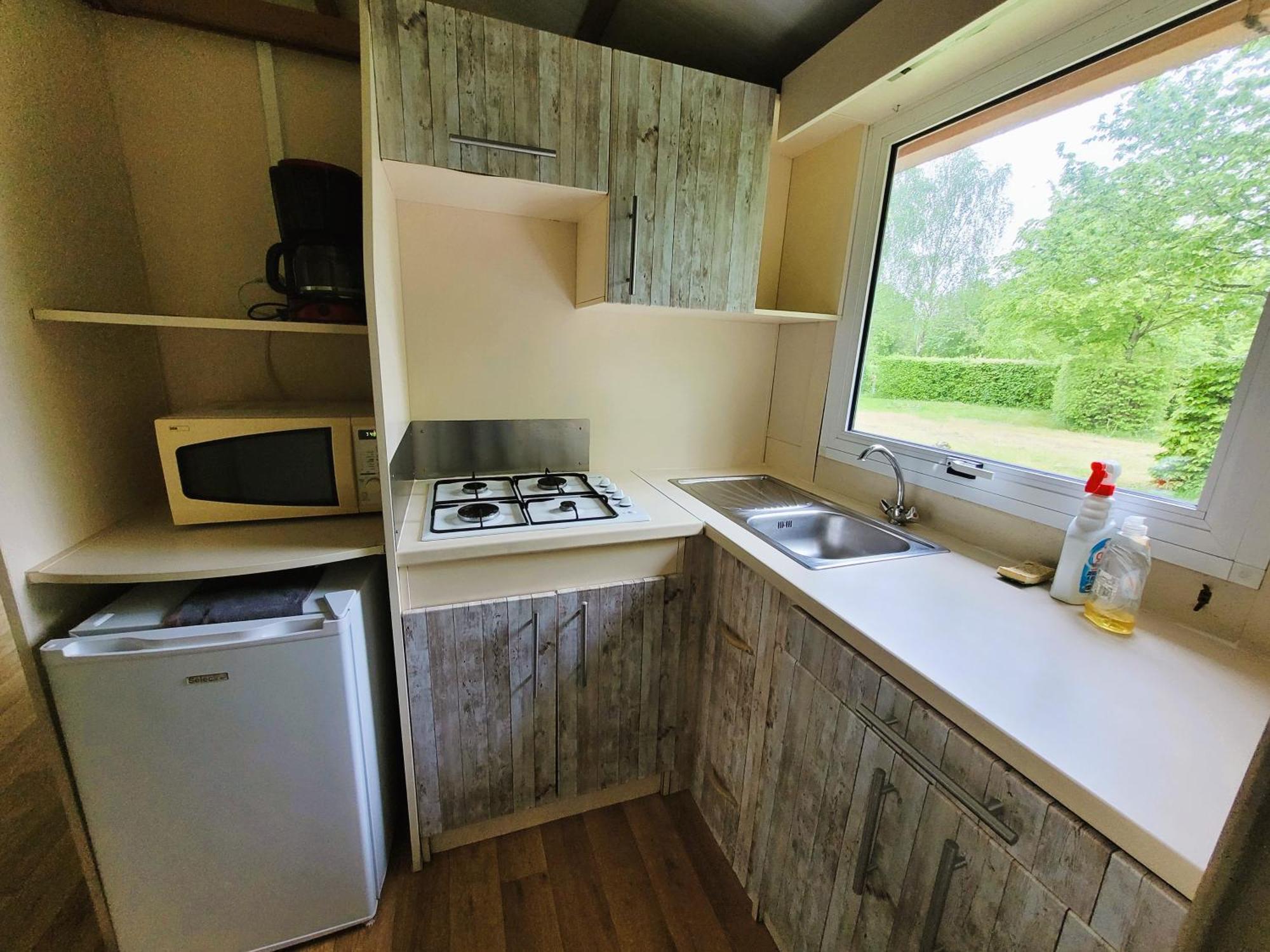 Camping Les Hirondelles Bourg-Sainte-Marie Exterior foto